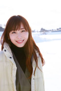 国产白丝超短裙美女图片